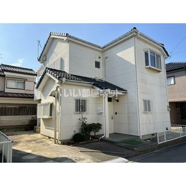 上野台C邸貸家の外観画像