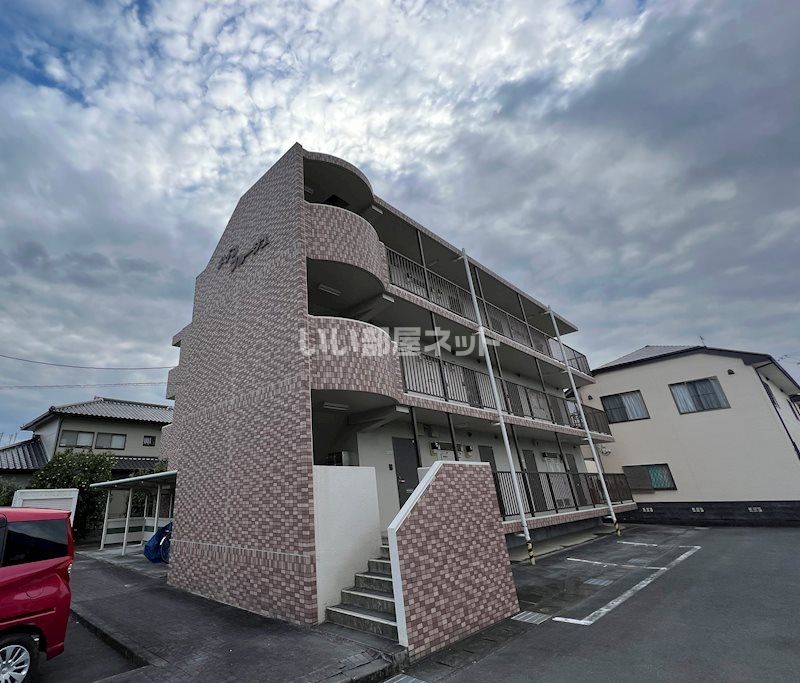 メゾンブルージュの外観画像