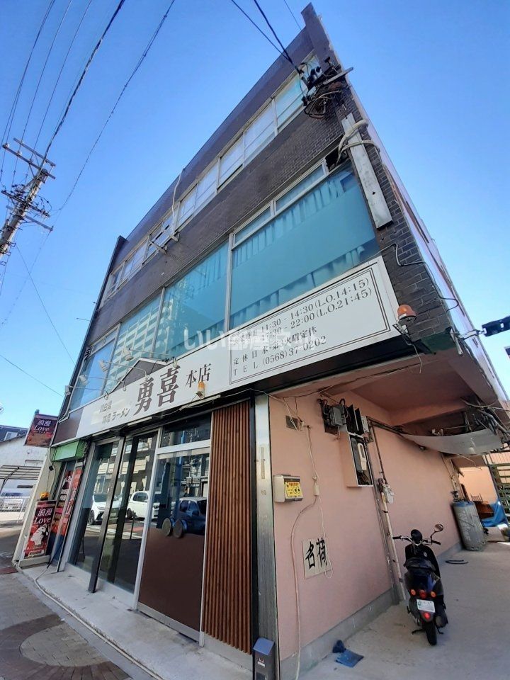 明音ビルの外観画像