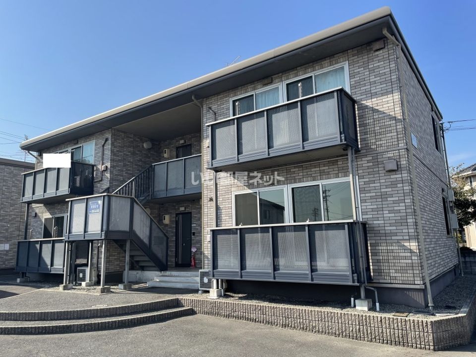 パインツリーBの外観画像