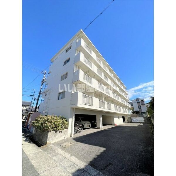 リアライズ植田の外観画像