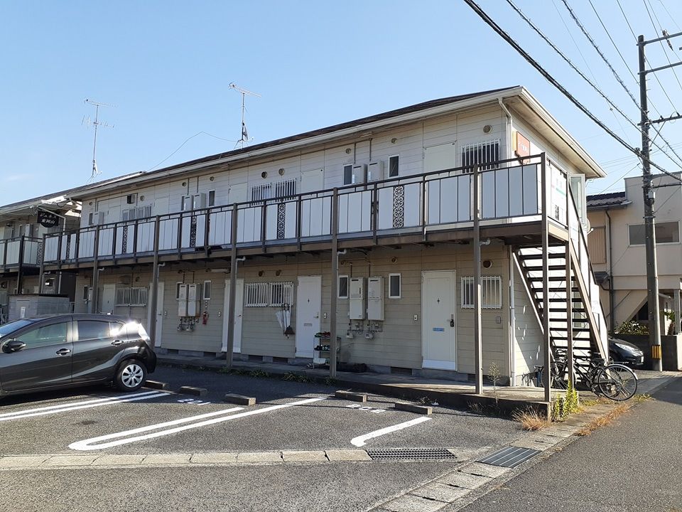 ディナ東岡山の外観画像