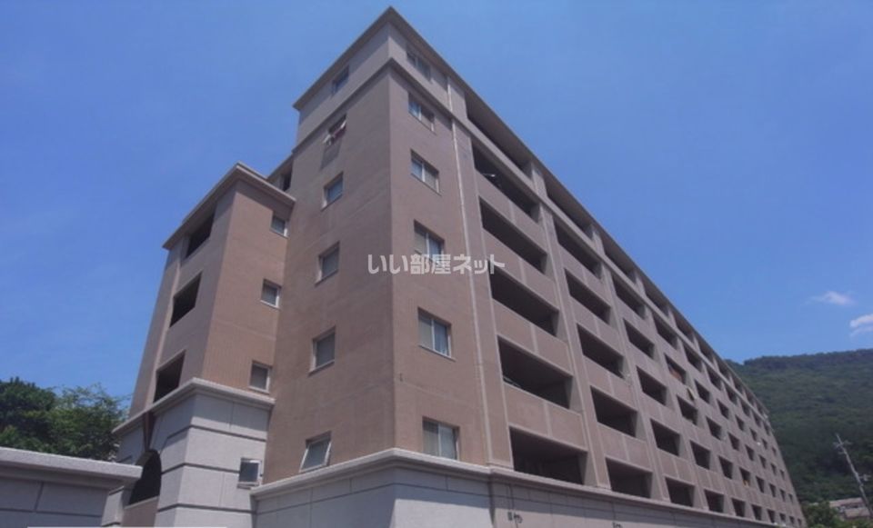 アルファシティ屋島弐番館の外観画像