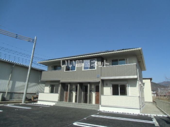 D-room塩山扇田 Aの外観画像