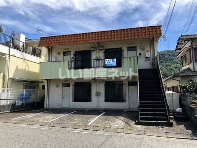 森本マンションの外観画像
