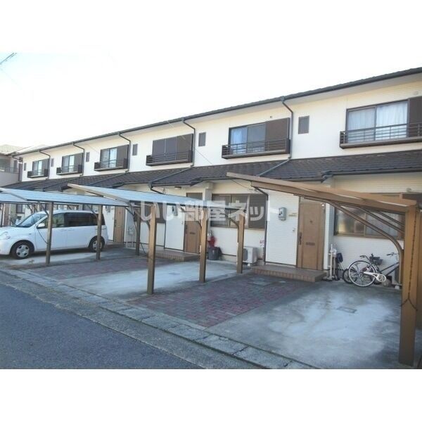 ガーデンハウス白山の外観画像