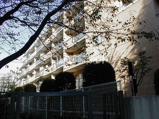 ライオンズマンション新宿原町の外観画像