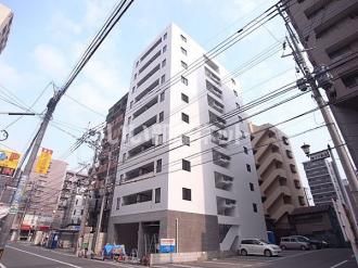 Modern palazzo九大医学部前の外観画像