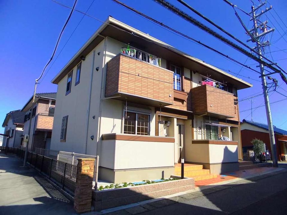 エレガンス 豊龍の外観画像