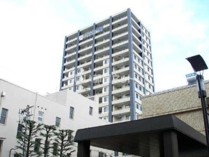 D`グラフォートM-ZA本町 303号室の外観画像