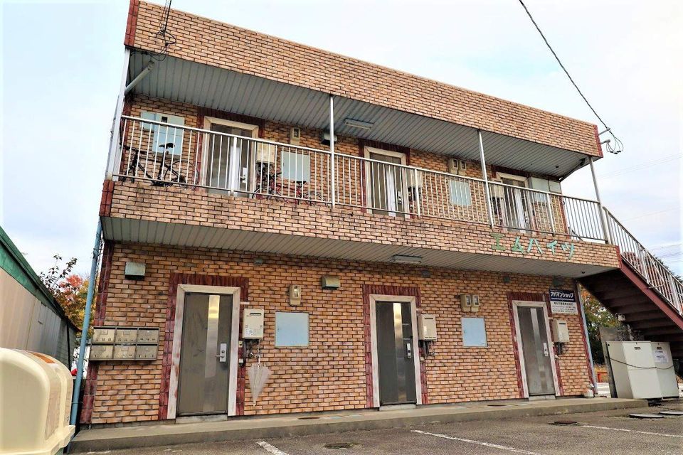 エムハイツの外観画像