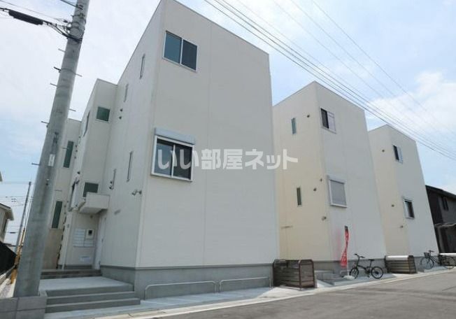 RIZEST ルミエンの外観画像
