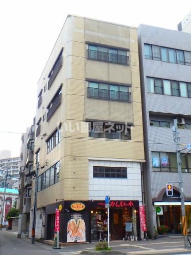 イルトラッツォ中央駅の外観画像