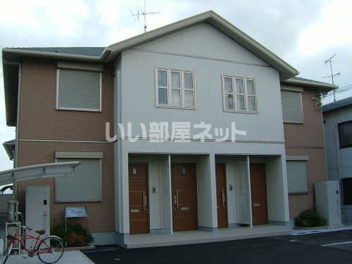 フィオーレの外観画像