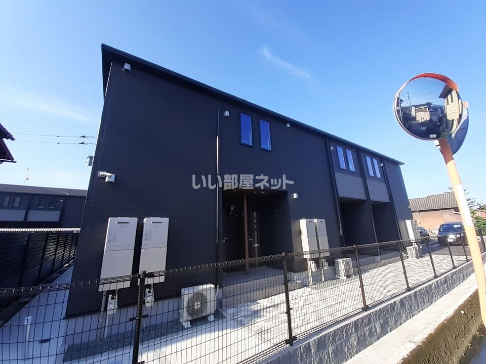 マゼンタ ローズ Ⅲの外観画像