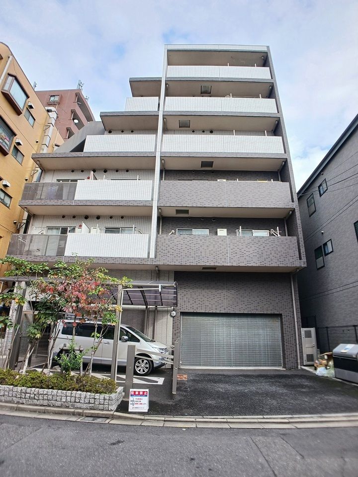 イル ソーレ パラッツオの外観画像