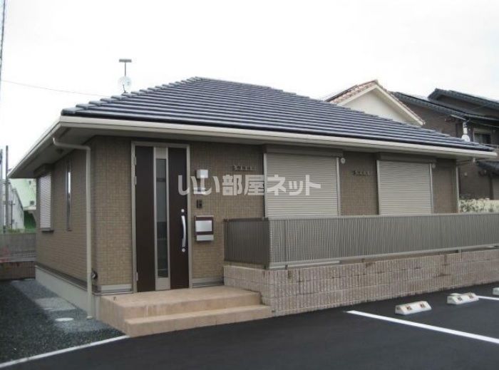 ラディアの外観画像