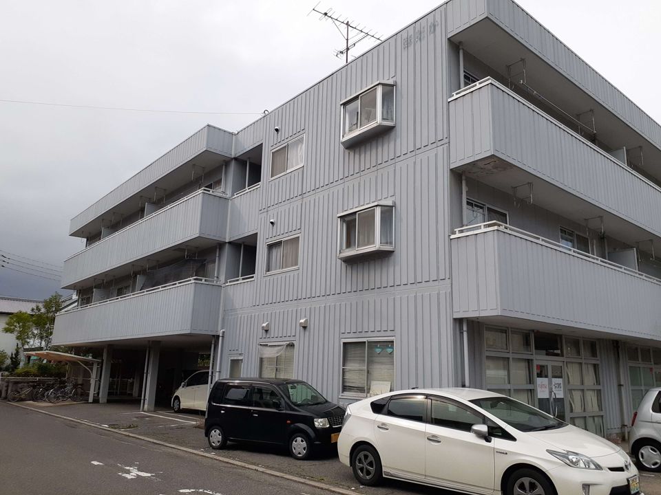 プレアール今治駅前の外観画像