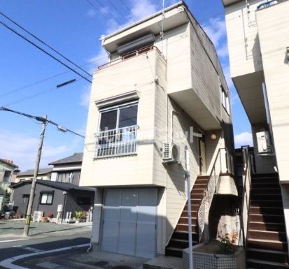 諏訪メゾン牧平Aの外観画像