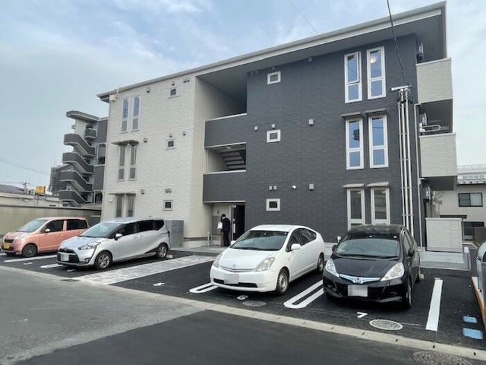 グランクラークの外観画像