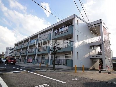 ウィン長谷川の外観画像