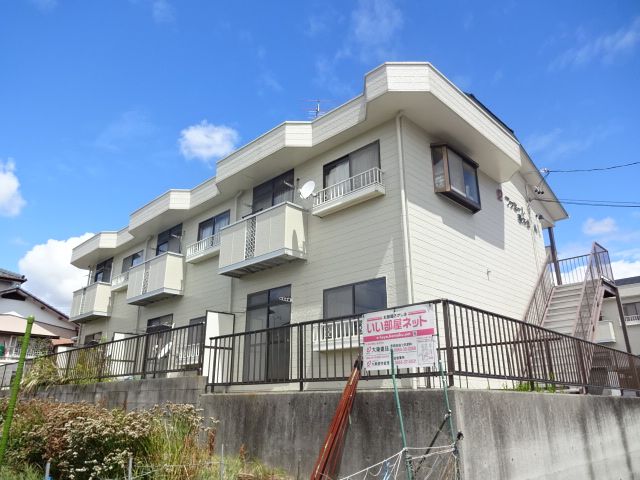 ファミール春木台Aの外観画像