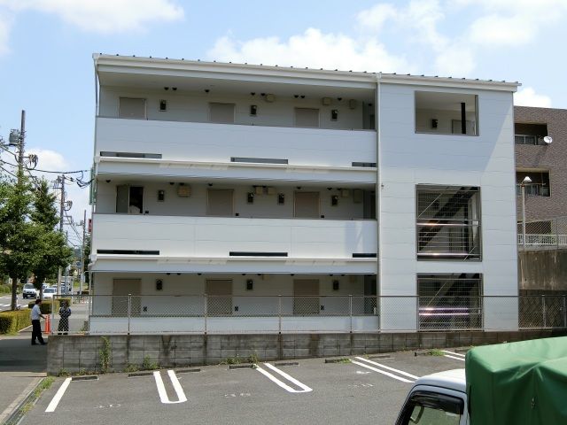 カインドネス京王堀之内の外観画像