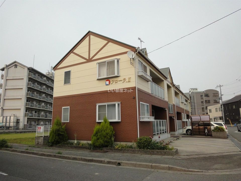 フローラⅡの外観画像