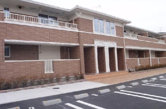 イースト・ヴィラⅢの外観画像