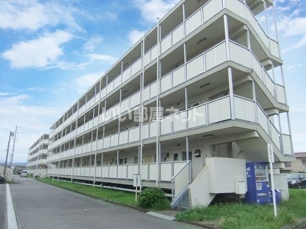 ビレッジハウス津田1号棟の外観画像