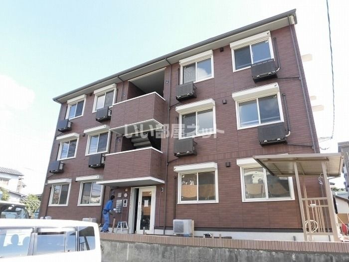 オッツ池田の外観画像