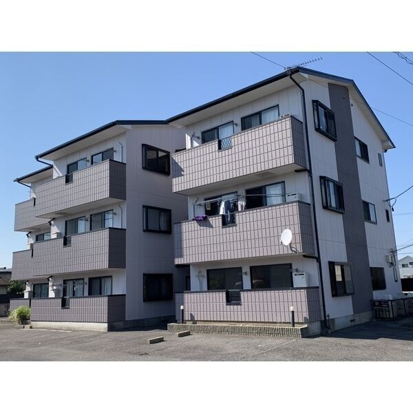 グランデュールの外観画像