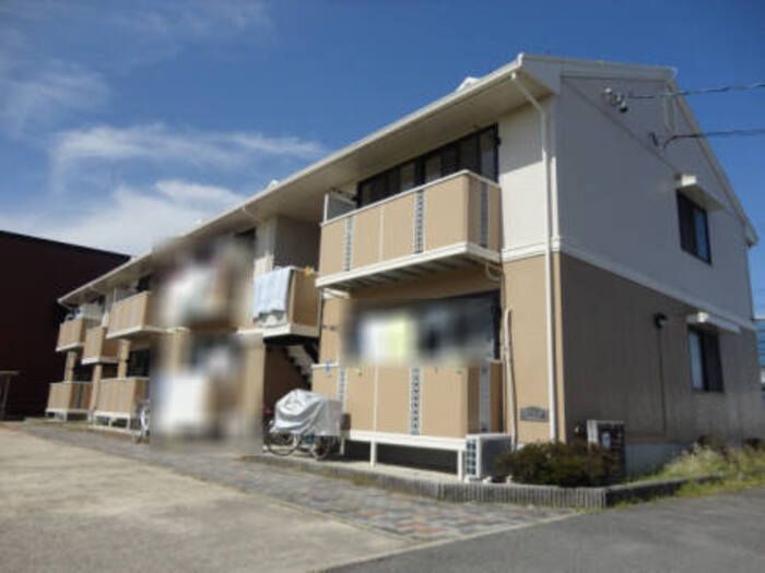 ジュネス泉の外観画像