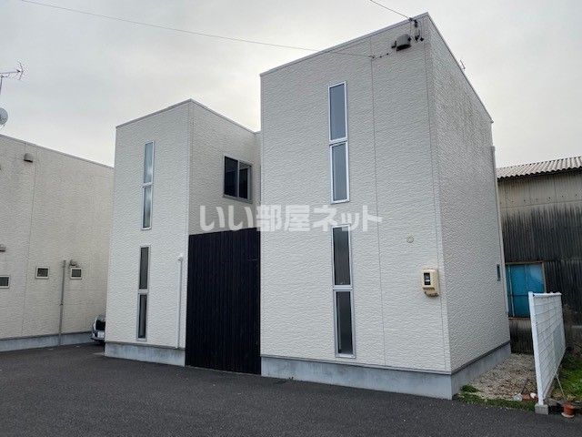 Box Village C棟の外観画像
