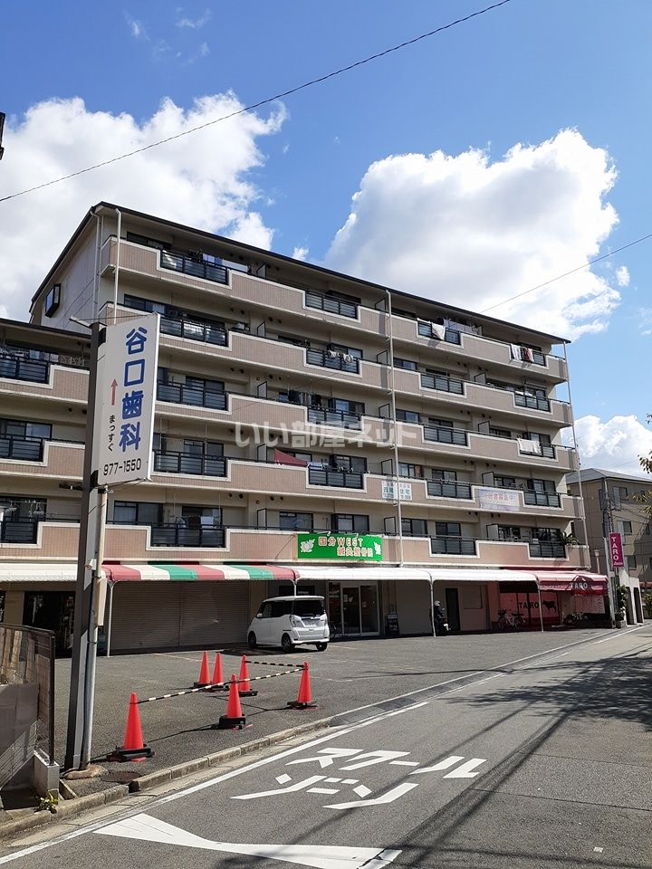 マンション国分ウエストの外観画像