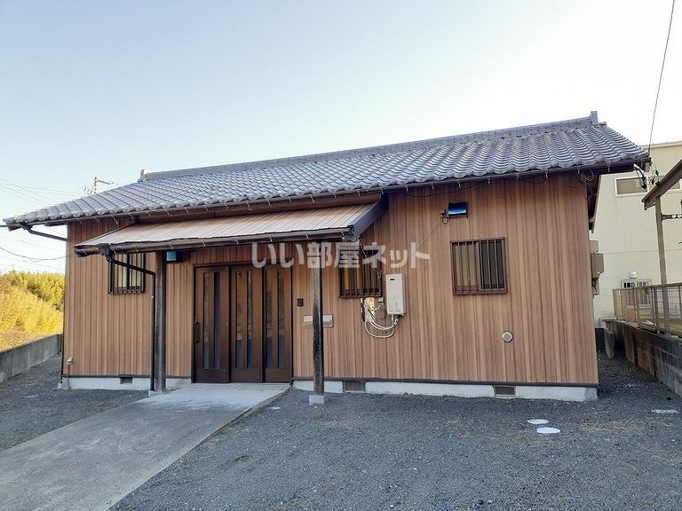 陽だまりの丘一丁目借家の外観画像