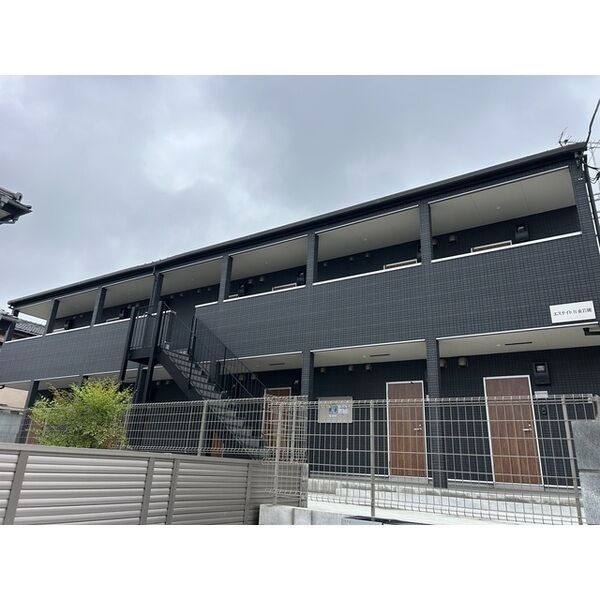 エステイトB東岩槻の外観画像