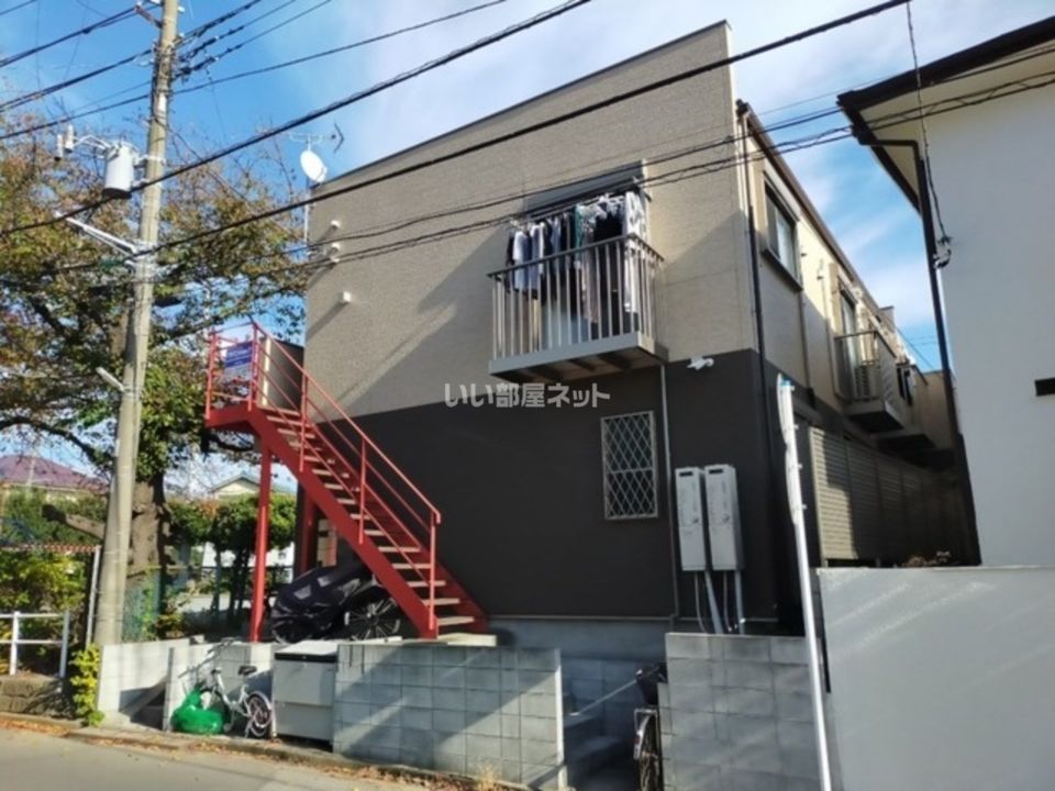 セカンドダウンの外観画像