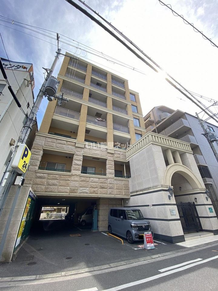 サイプレス小阪駅前の外観画像