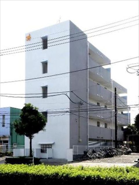 椚田マンションの外観画像