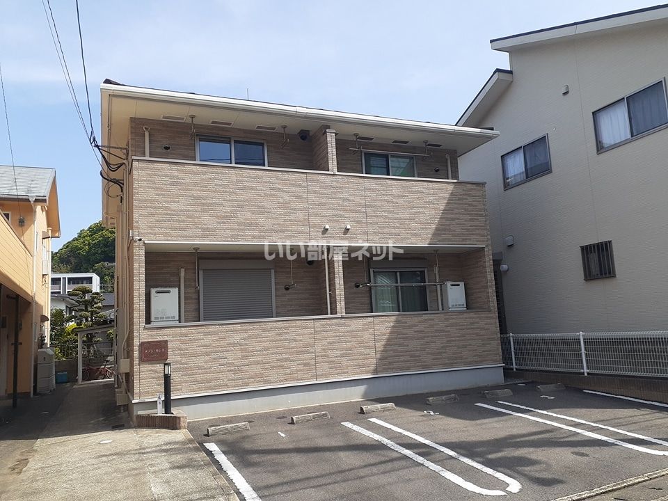 メゾン・カレⅡの外観画像