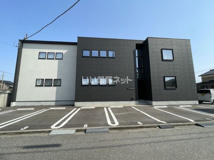 セシボン36の外観画像