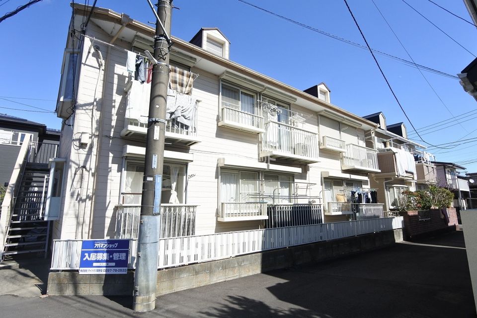 トラッド東の外観画像