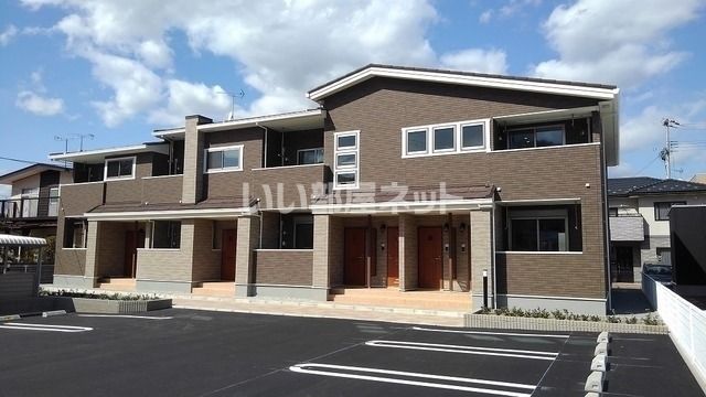 アーバンブロスの外観画像