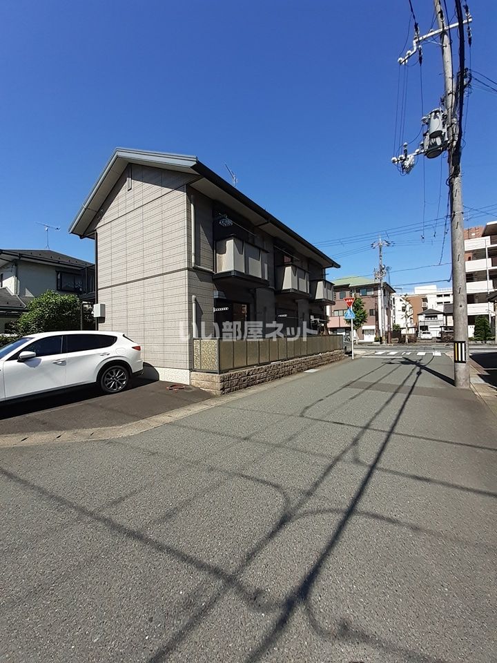 センプレヴェルデの外観画像