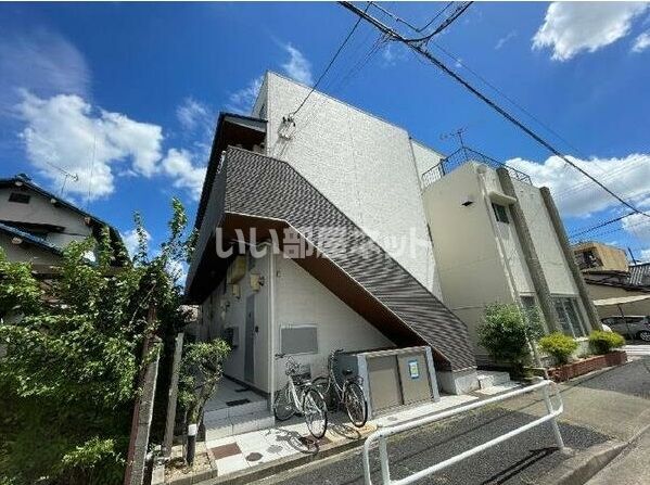 グローレ道徳(グローレドウトク)の外観画像