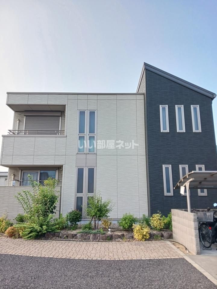 サンレーヌの外観画像