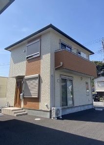 ファミネ西坂田の外観画像