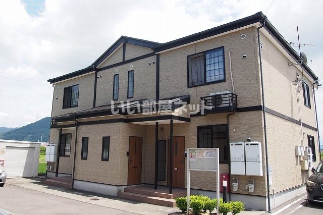 グレイス・カーサBの外観画像