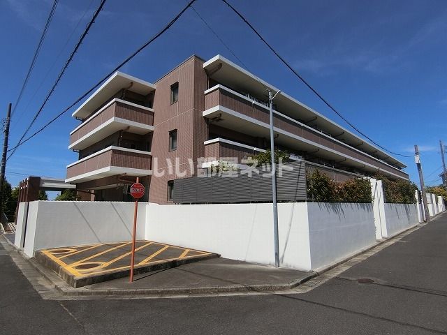 ローレルコート津南が丘の外観画像